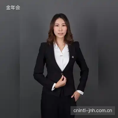 白成